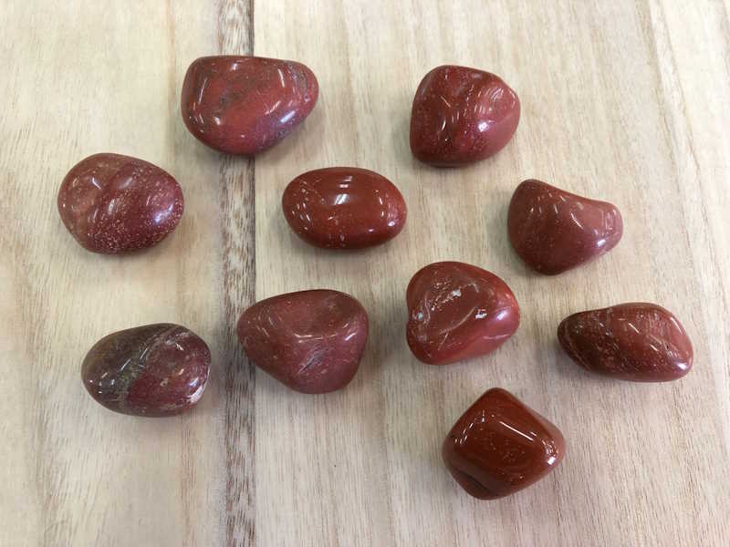 Rodado Jaspe Rojo 3 cm Aprox